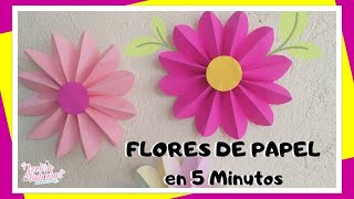 Como hacer FLORES DE PAPEL fáciles En Menos de 5 MINUTOS [upl. by Yattirb]