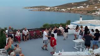 Popular Greek dance  the kalamatianos  Omilo [upl. by Dwight]