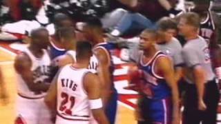 Chicago Bulls  New York Knicks  1993 Playoffs  ECF Game 3 Signs of Life [upl. by Euqinay]