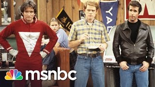 Henry Winkler Recalls Robin Williams Happy Days Debut  Rachel Maddow  MSNBC [upl. by Yrocej664]