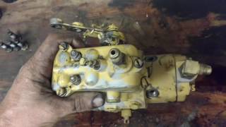 Stanadyne Injection pump teardown and inspection [upl. by Eeralav]