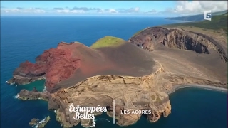 Açores les îles portugaises  Échappées belles [upl. by Chilton]