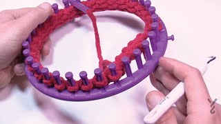 Beginners Loom Knitting Cast Off  Bind Off Method [upl. by Giulietta]