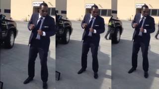 P Diddy Doing The quotPuff Daddy Dancequot DIDDY BOP [upl. by Gisele]