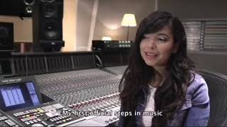 Indila  interview English subtitles [upl. by Hughmanick]